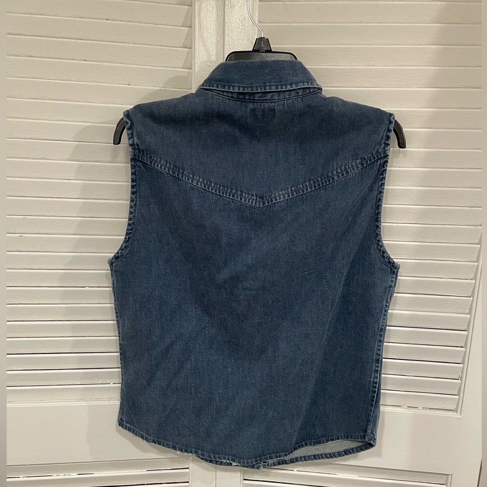 NWT The Kooples Blue Sleeveless Denim Button-Down Top (medium/large) - Picture 4 of 9